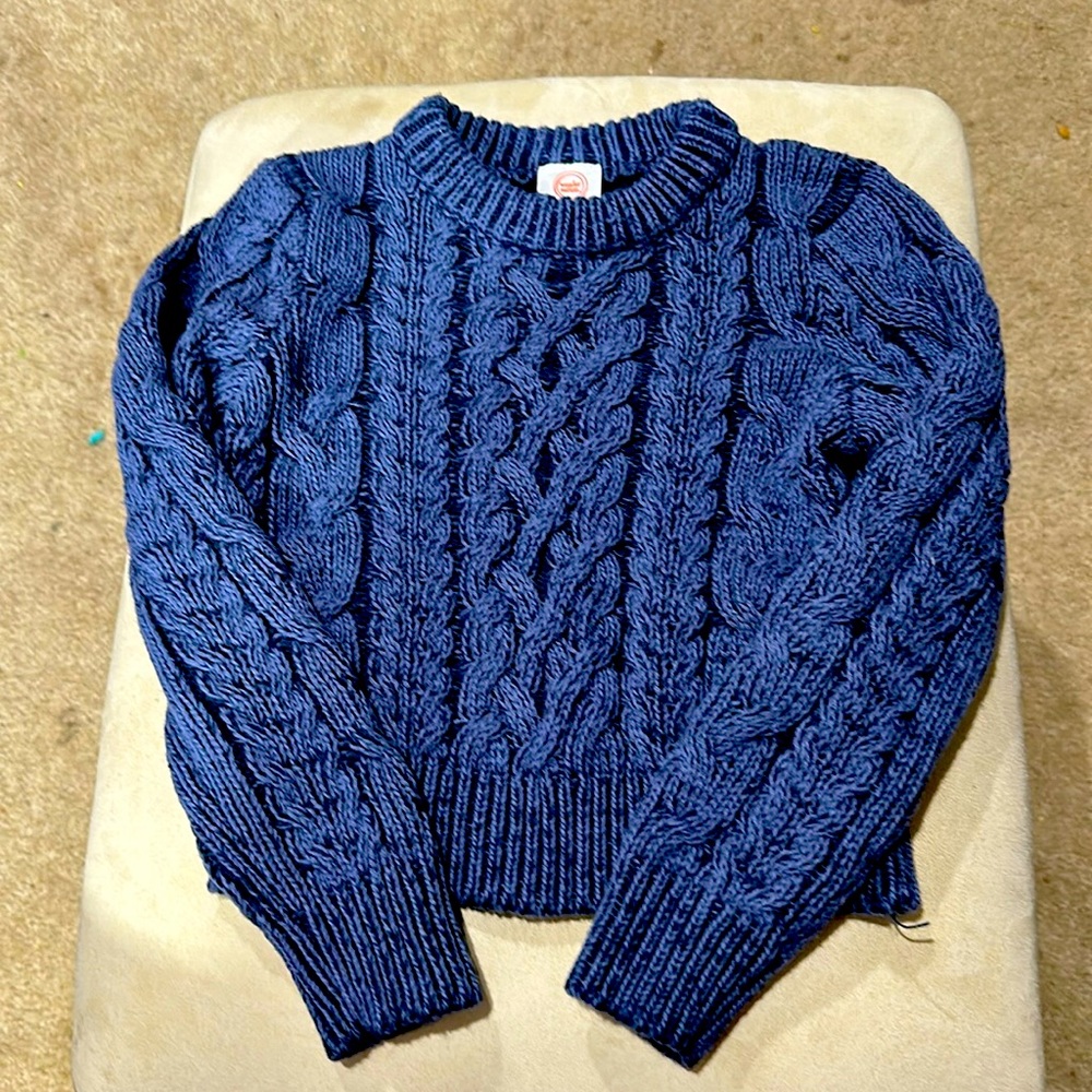 Little girls blue sweater. Size S(6-6x)